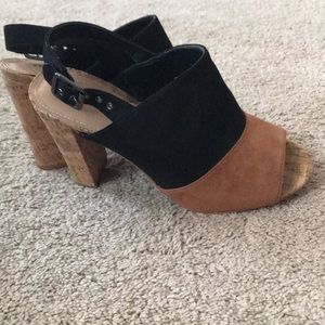 Torrid peep toe heel